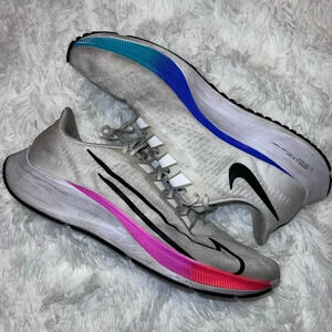 Nike Mens size 13 Zoom Pegasus Running Shoe White with Colorful Detailing